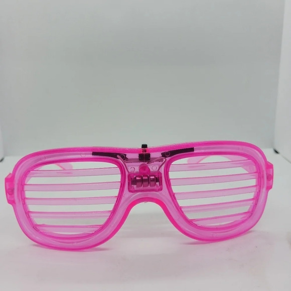 NWT 6 PAIR WOMENS ASSORTED SUNGLASSES - Picture 8 of 10